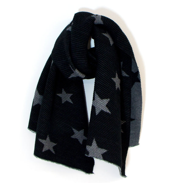 Warm crinkled reversible star scarf