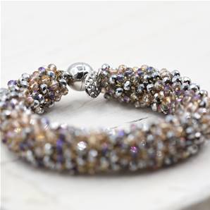 Mixed bead chunky style bracelet with magnetic ball clasp