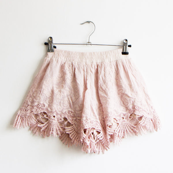 Crochet patterned shorts with under piece