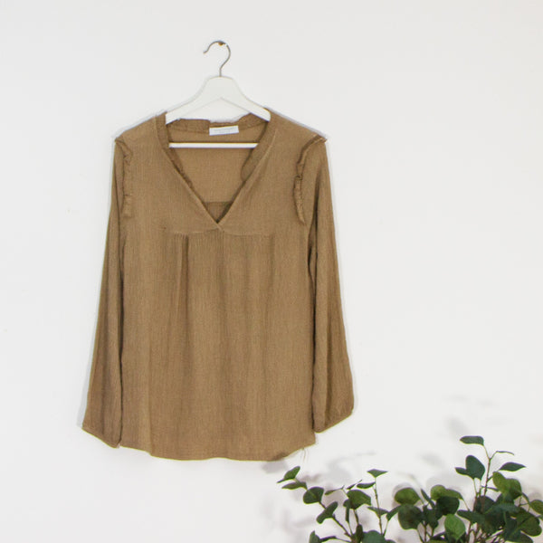 Long sleeve crinkle top with subtle frill detail