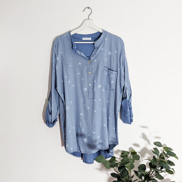 Super fine stripe multi star print casual shirt