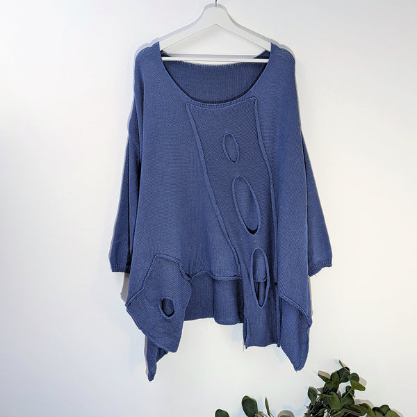Fashionable holey cotton jumper with side pocket detail