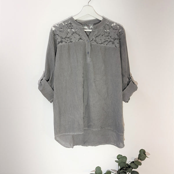 Collarless vintage wash shirt with lace detail on shoulders (M)