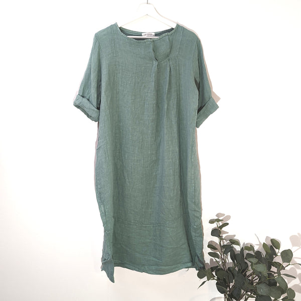 100% Linen dress with pleated detail on neckline (M-L)