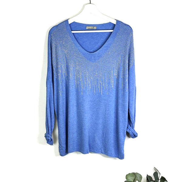 Fine knit top with crystal detail neckline (M)