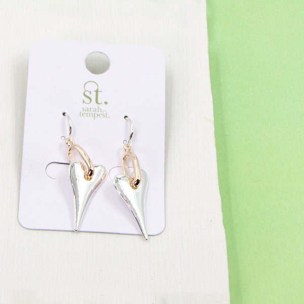 Contemporary heart hook earrings with structure