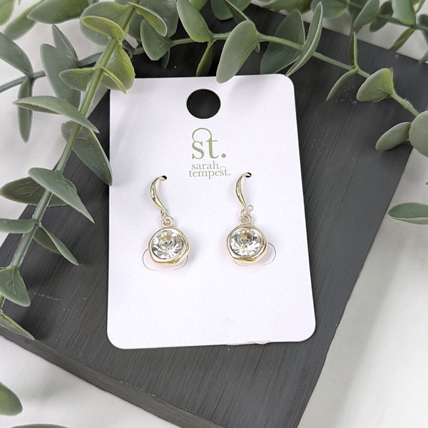 Soft hammered setting crystal earrings