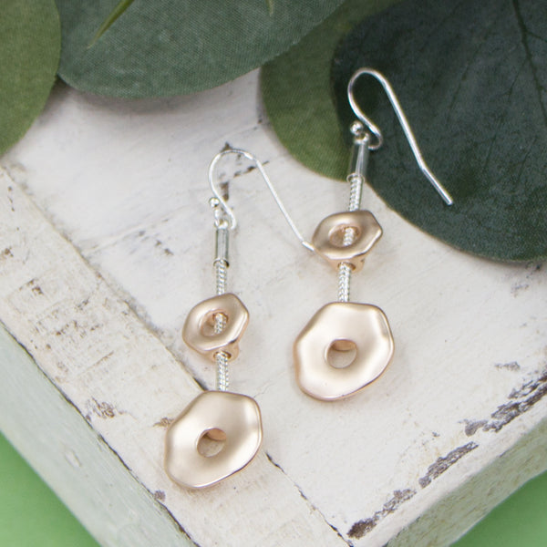 Open organic shape drop earrings