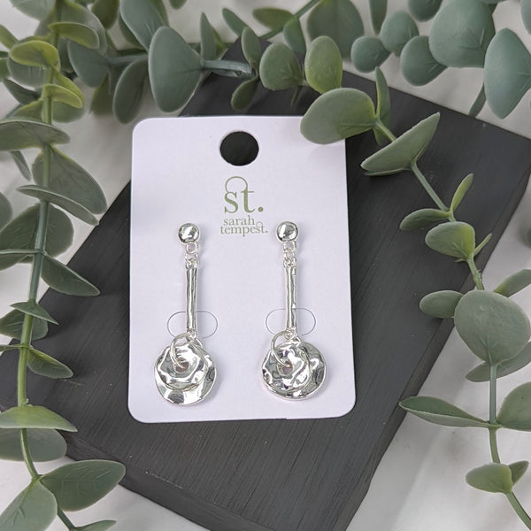Soft hammered bar and disc dangle earrings
