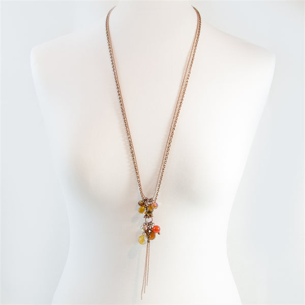 Short vintage necklace with bead cluster & diamante