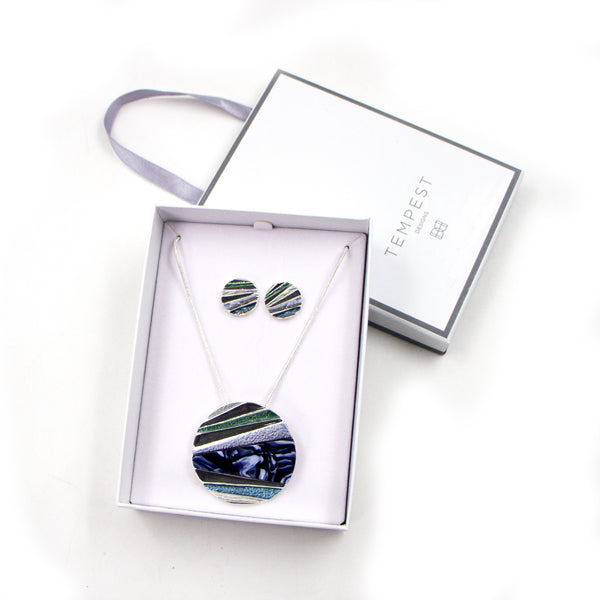 Contemporary resin circle necklace set with gift box
