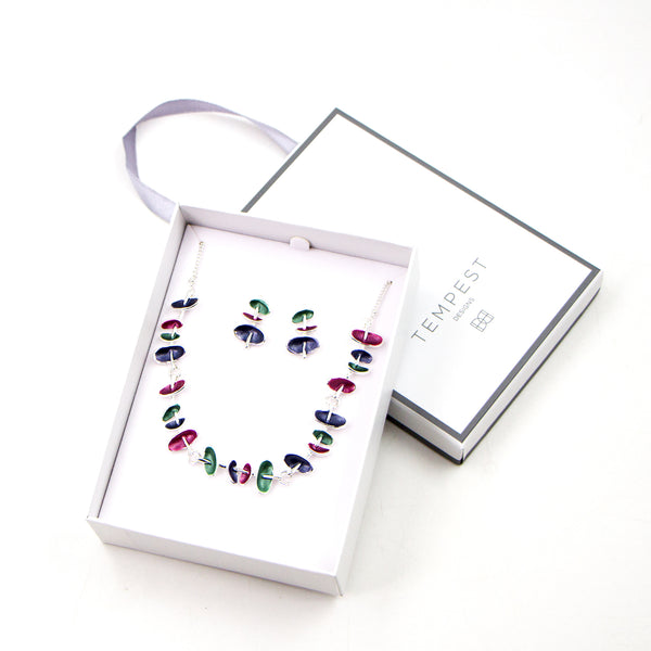 Little organic concave enamel oval shapes necklace set