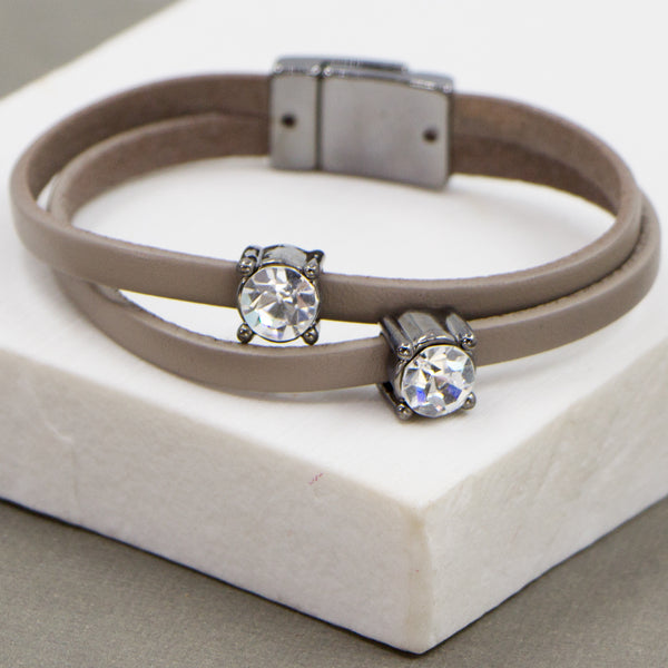 Leather bracelet with crystal features and magnetic clasp