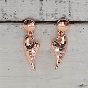 Beaten love heart dropper earring