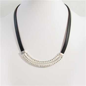 Short deco style leather statement necklace