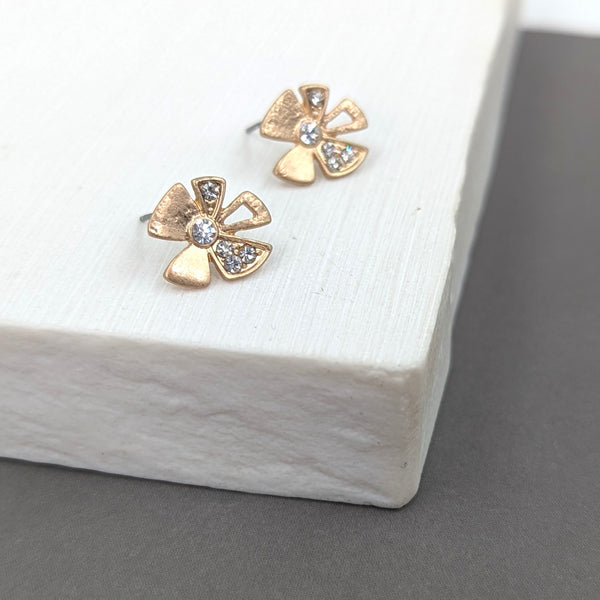 Contemporary flower earrings with crystal
