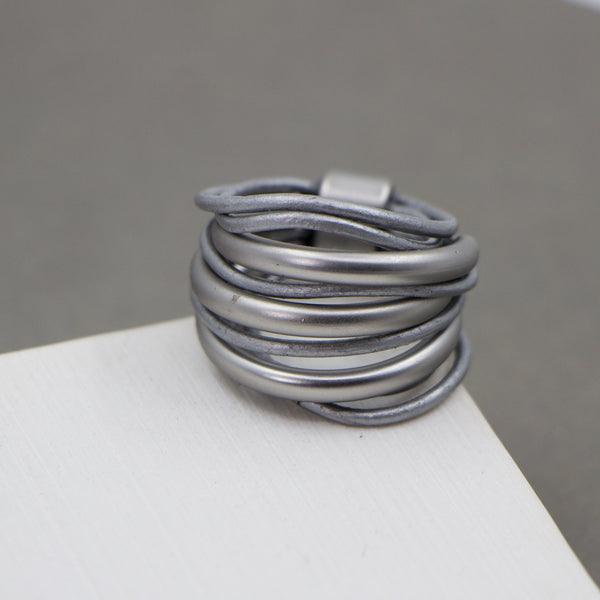 Multi tube and leather ring
