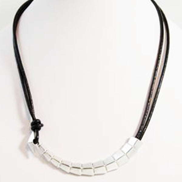 Scales detail necklace
