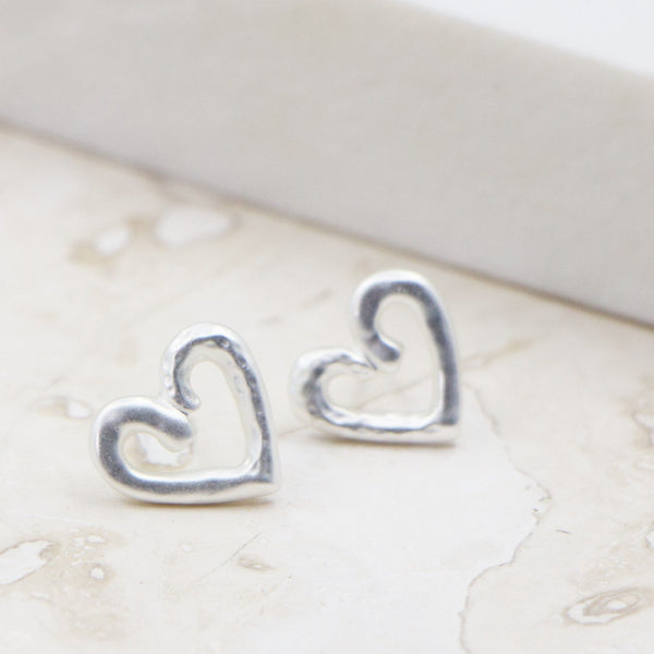 Beaten heart stud earrings