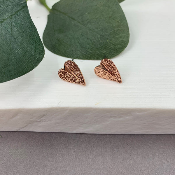 Organic heart studs