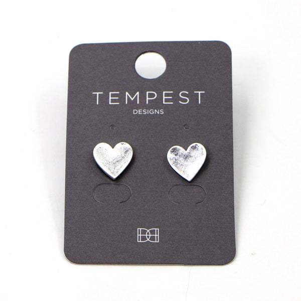 Simple heart stud earrings