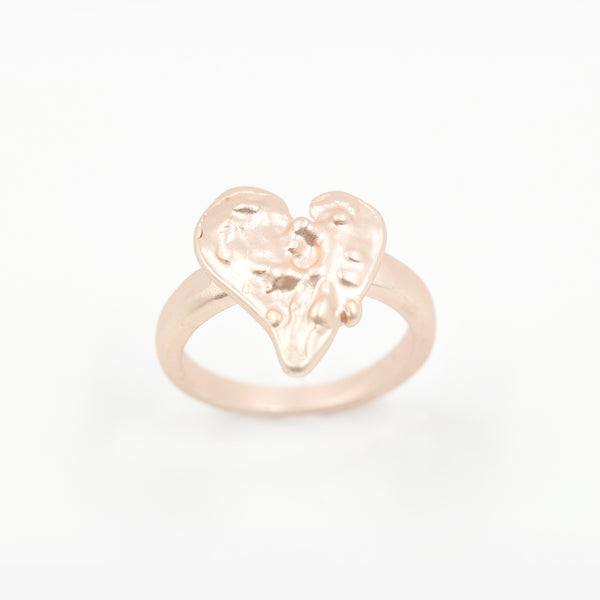 Varied heart ring