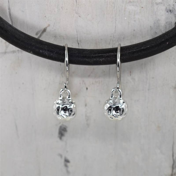 Little nugget earrings with crystals on drop earrings