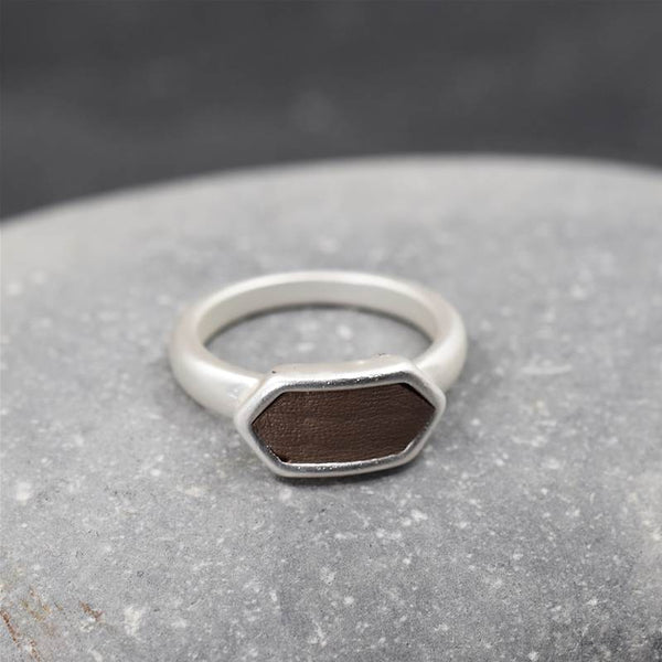 Contemporary hexagonal shape leather inlay ring
