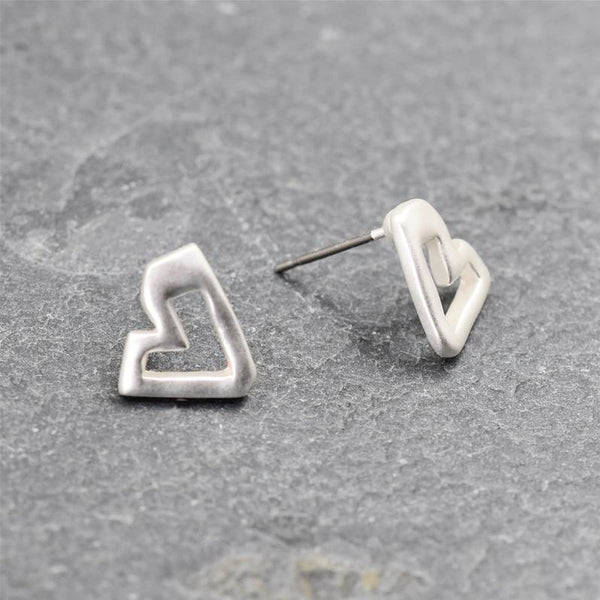 Contemporary open heart stud earrings