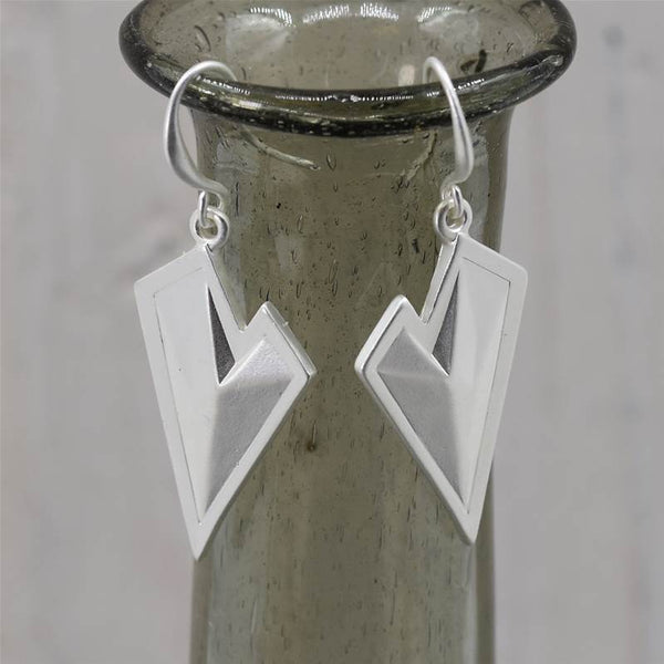 Contempoaray rigid fish hook earrings
