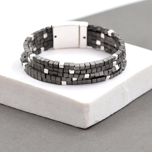 Triple strand cube beaded bracelet with magnetic clasp