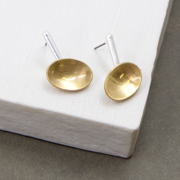 Oval concave earrings with contemporary bar post