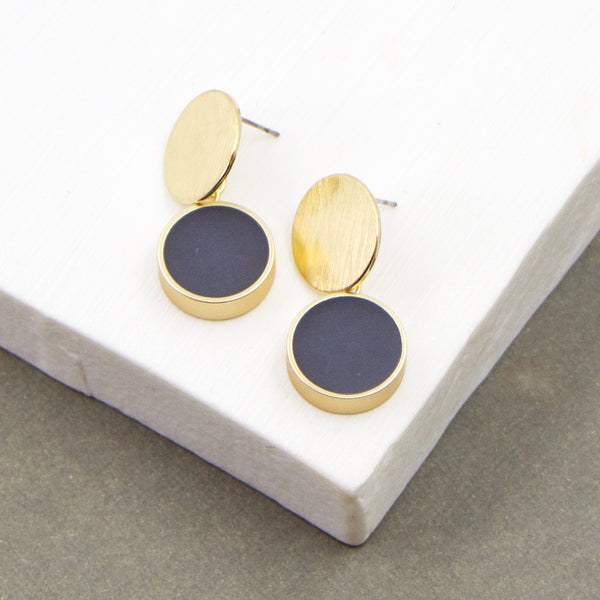 Contemporary resin circle inlay earrings with disc post