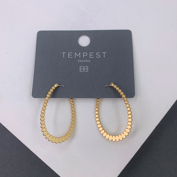 Oval contemporary hoops