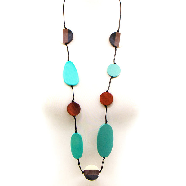 Oval wood beads and resin mix long necklace