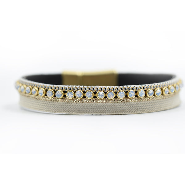 Delicate band bracelet with crystals and magnetic clasp