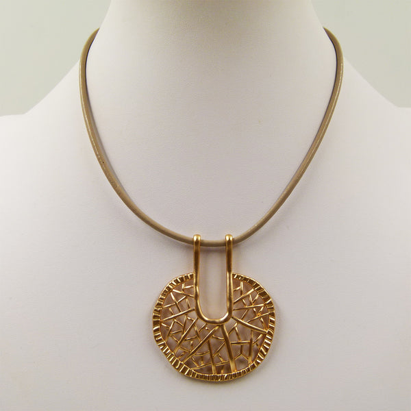 Irregular lattice circle pendant on short leather necklace